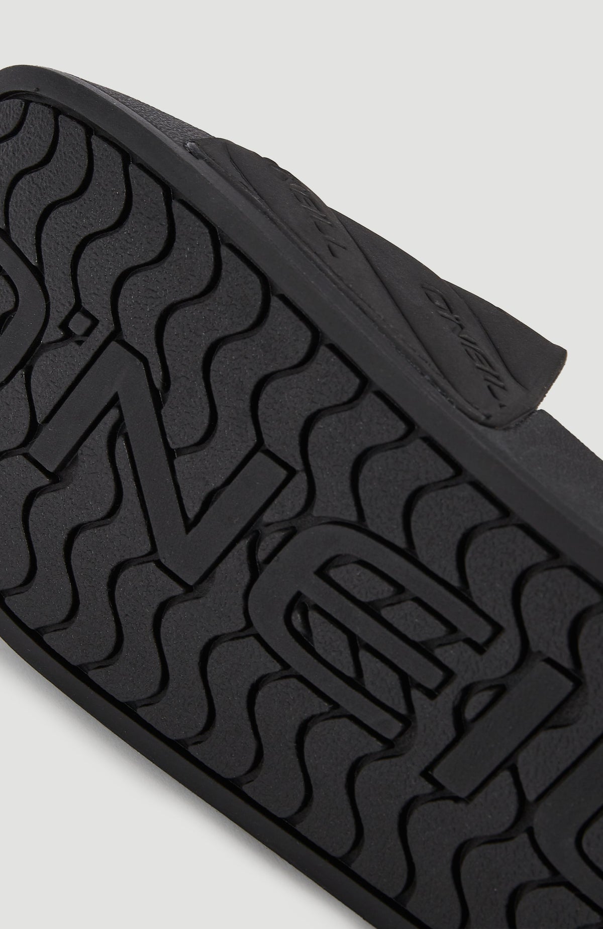 Claquettes Rutile | Black Out