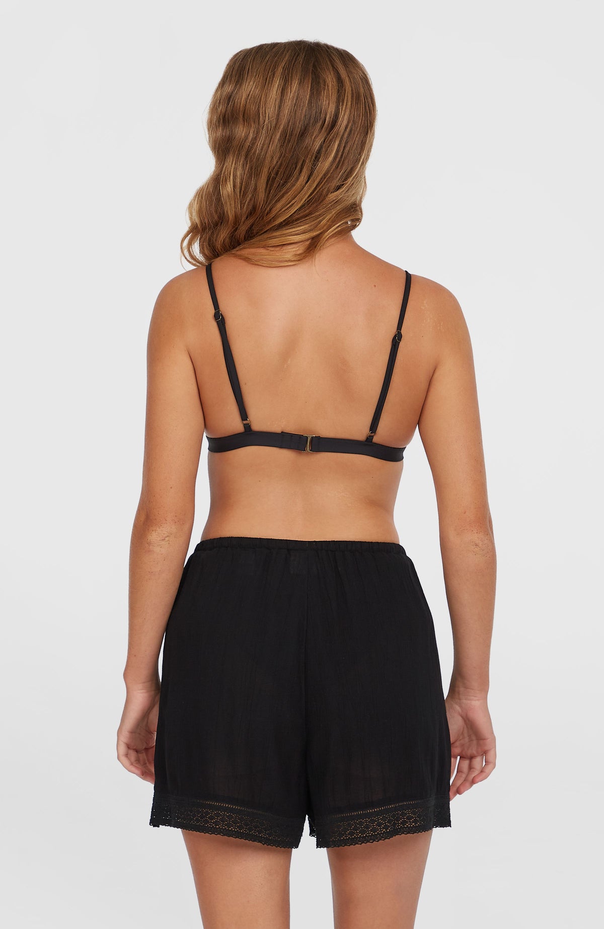 Short Essentials à broderie | Black Out