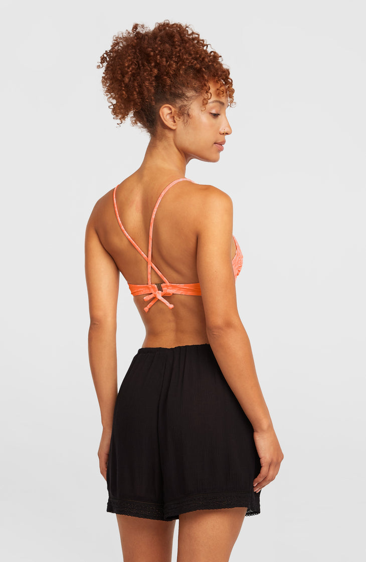 Short Essentials Tokeena | Black Out