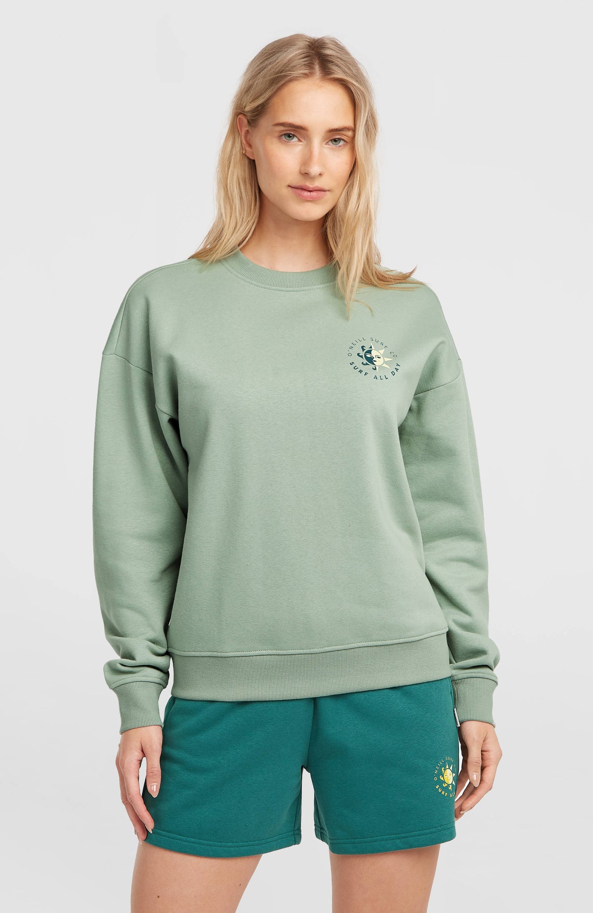 Sweatshirt Summer Must-Have Crewneck | Marble Arch