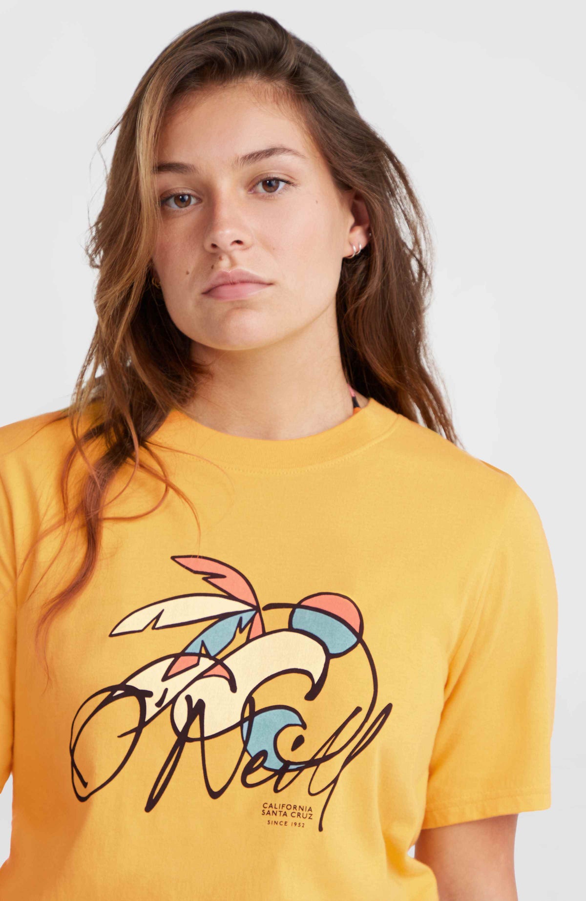 T-shirt Luano Graphic | Golden Haze