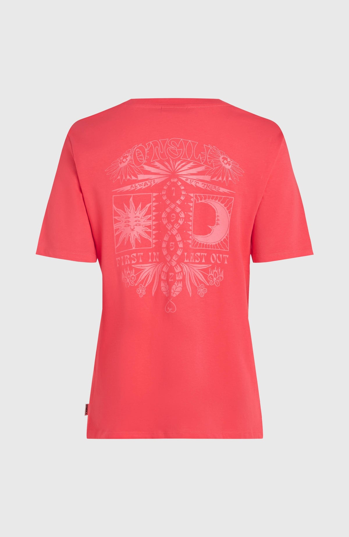 T-shirt Summer Must Haves Graphic | Froly