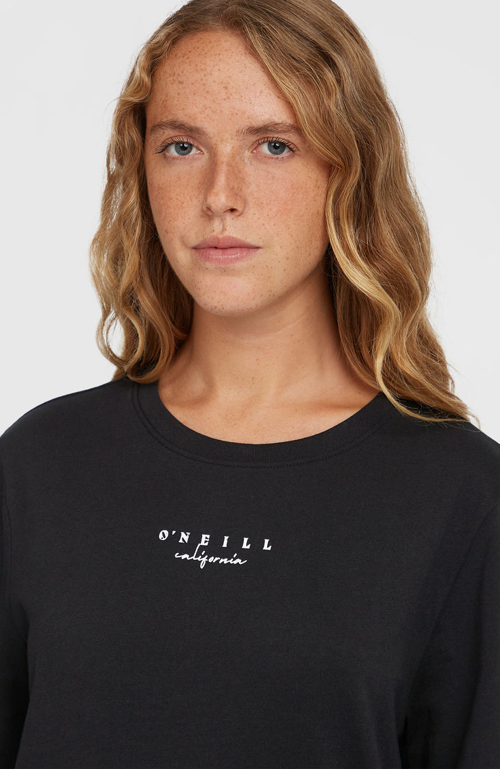 T-shirt Summer Must Haves Graphic | Black Out