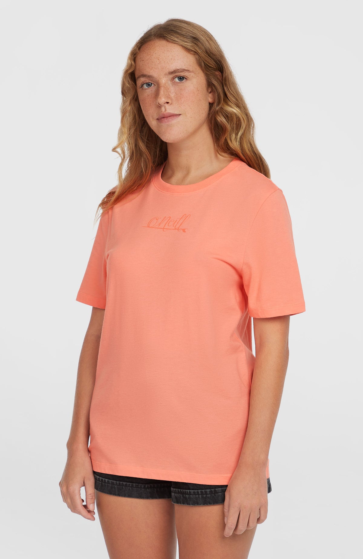 T-shirt Essentials Script | Coral Pink