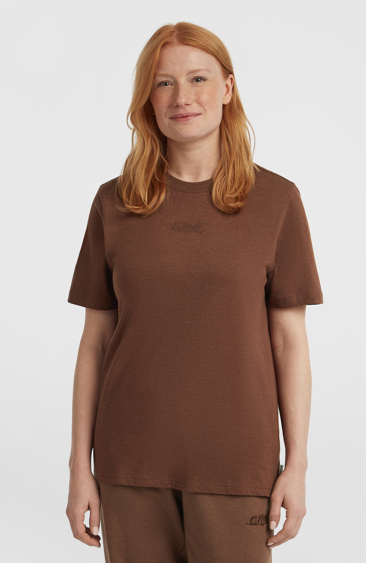 T-shirt Essentials Script | Hazel Spice