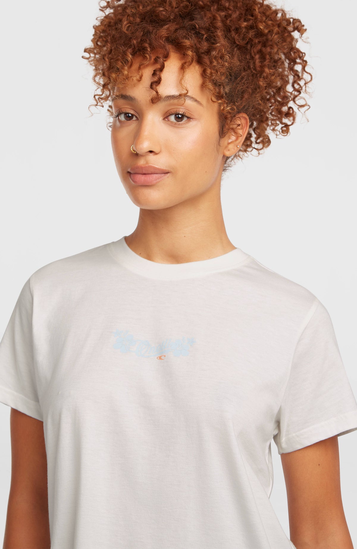 T-shirt Essentials Script | Snow White