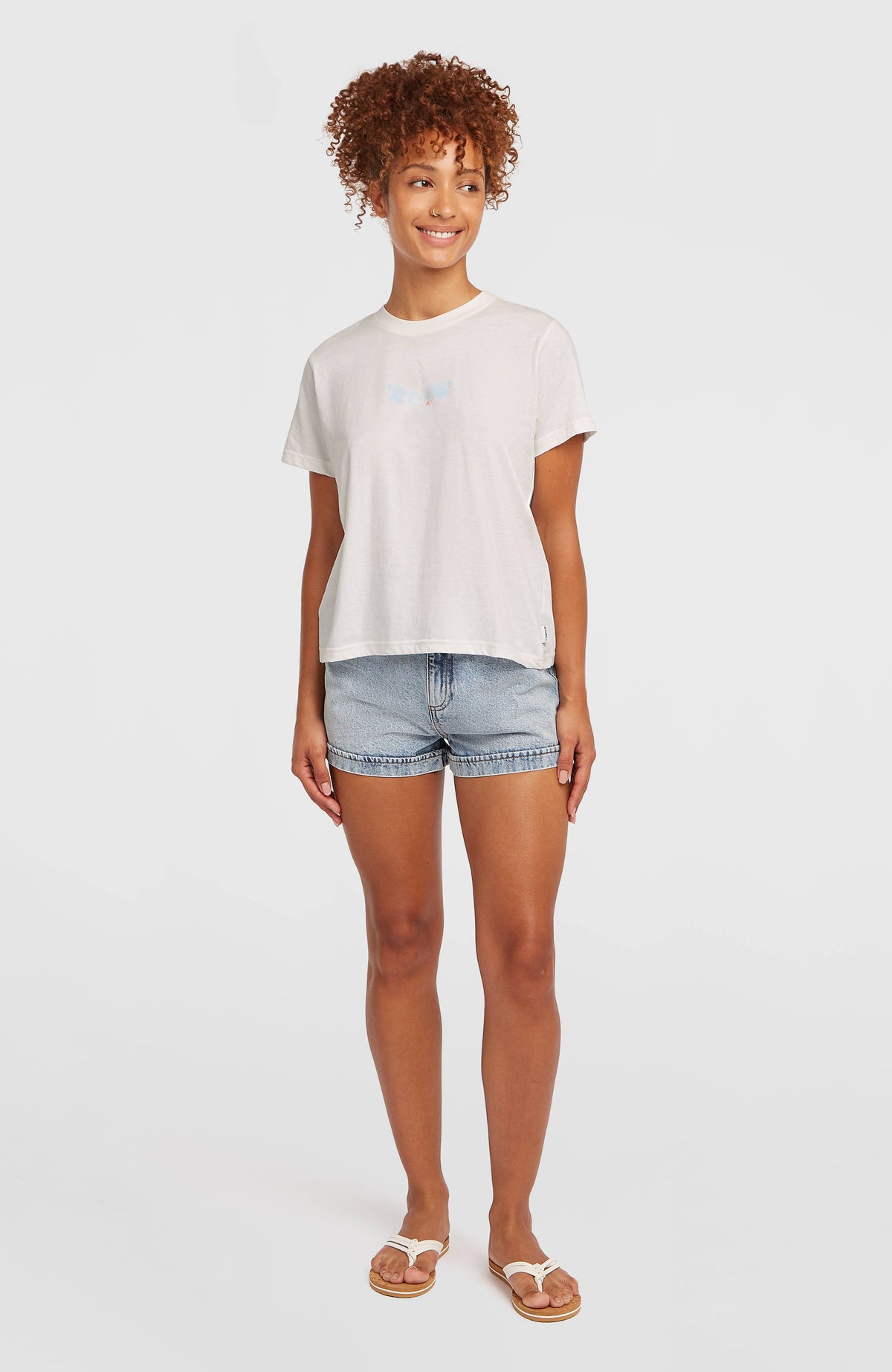 T-shirt Essentials Script | Snow White