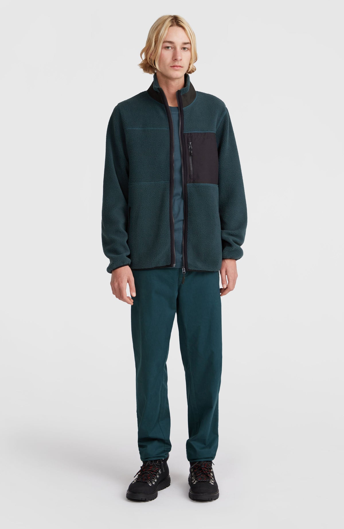 Polaire à poils longs et zip intégral | Alma Steel