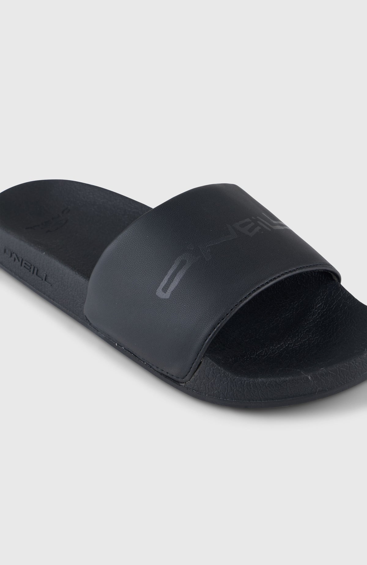 Claquettes Summer Must-Have | Black Out