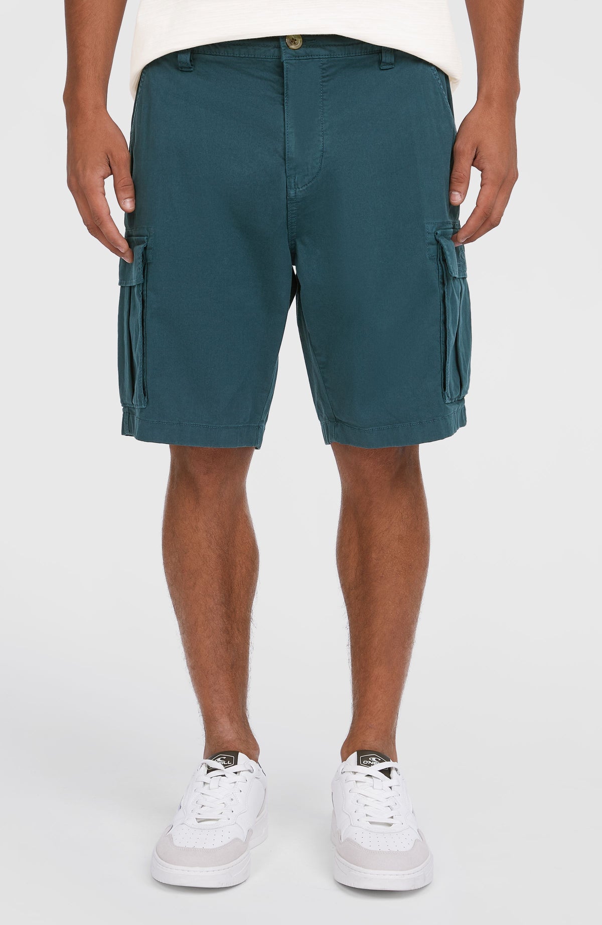 Short cargo Essentials | Alma Steel
