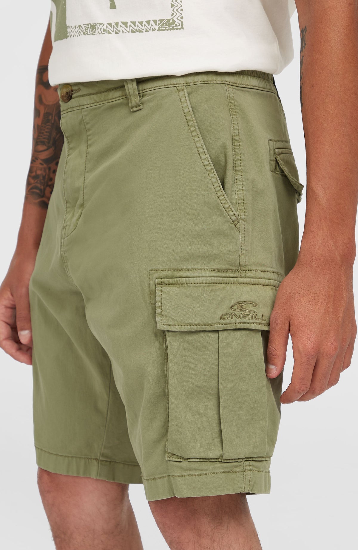 Short cargo Essentials | Avery Fern
