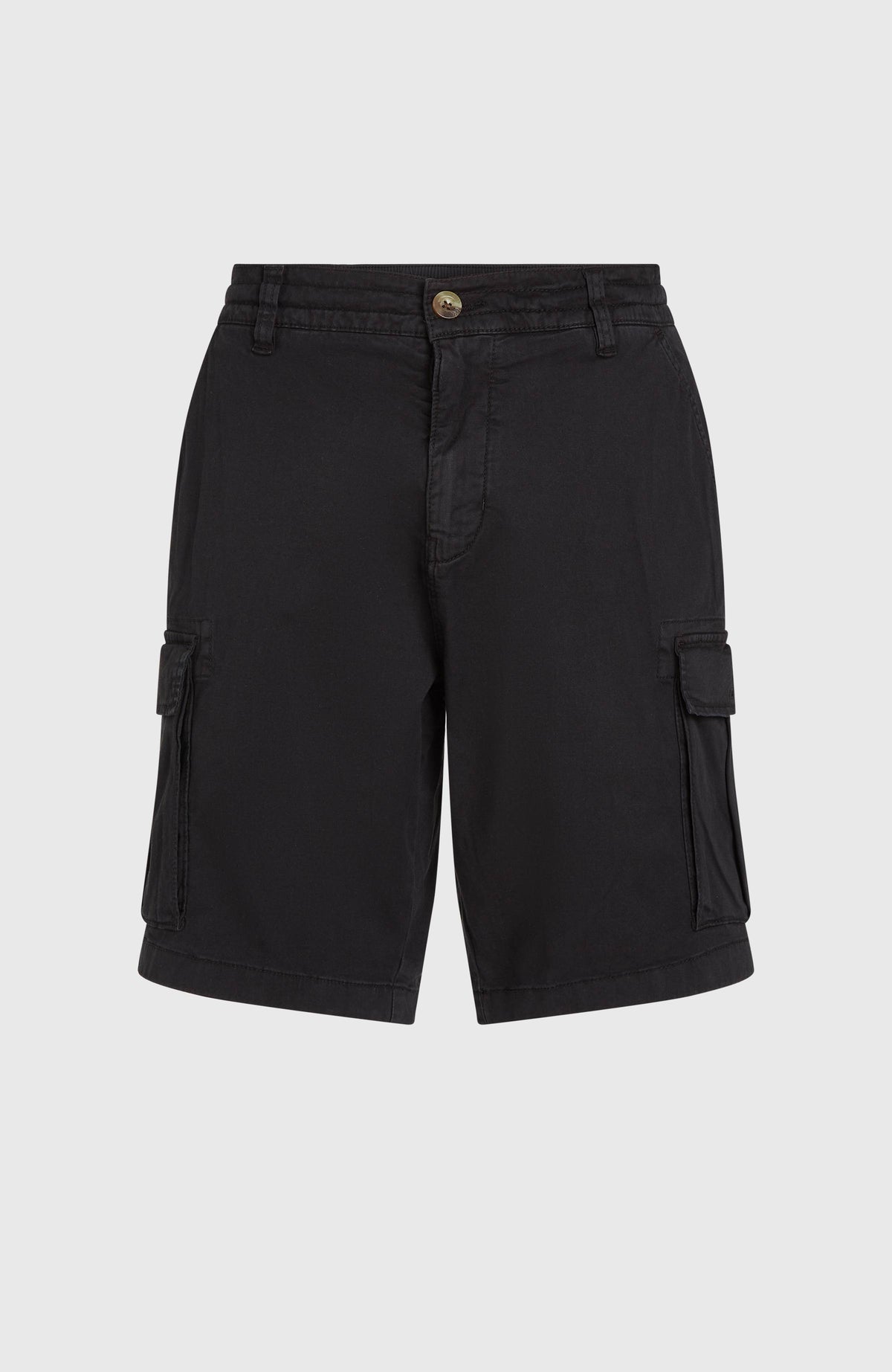 Short cargo Essentials | Black Out