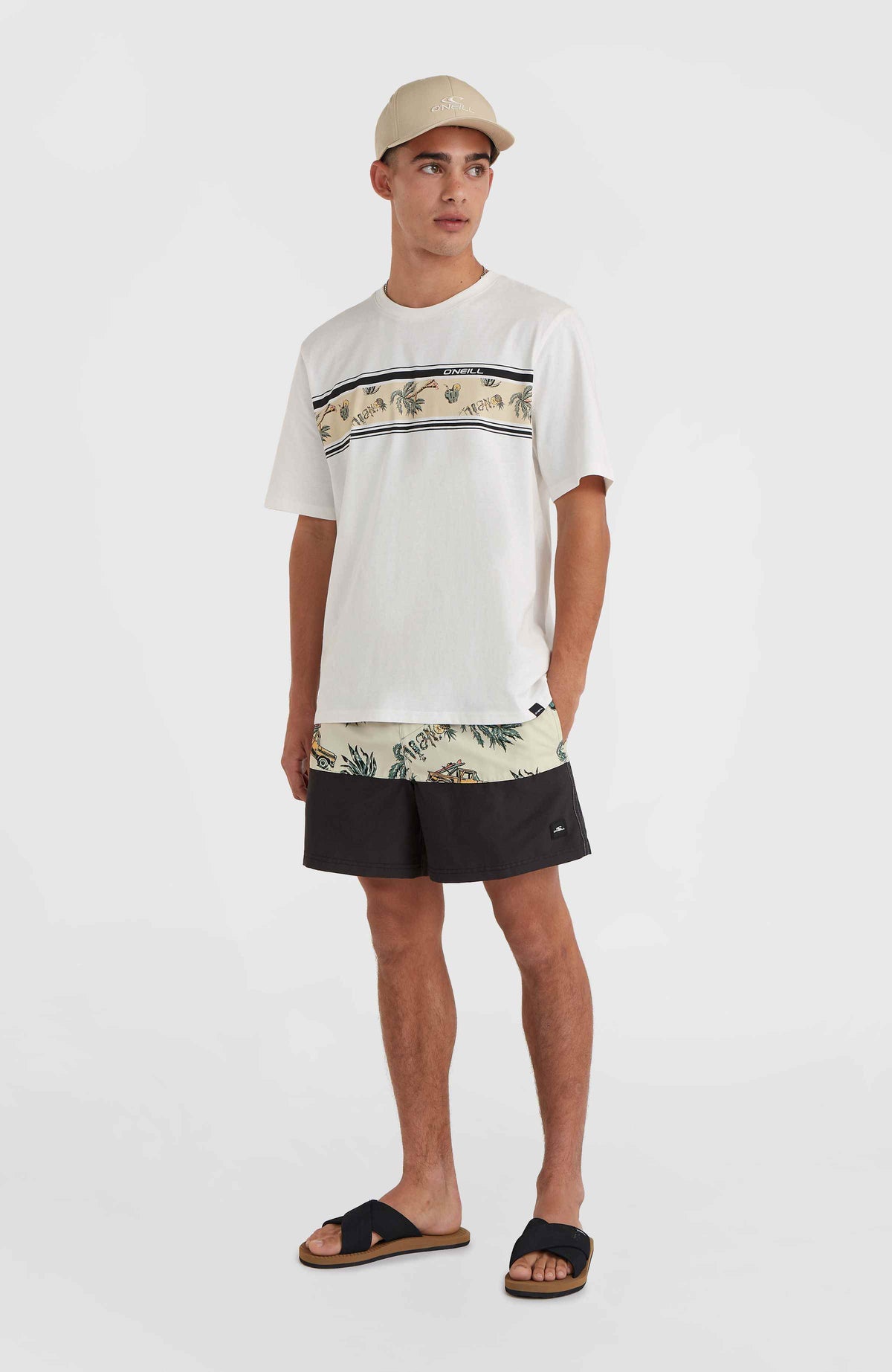 T-shirt Mix and Match Floral Graphic | Snow White