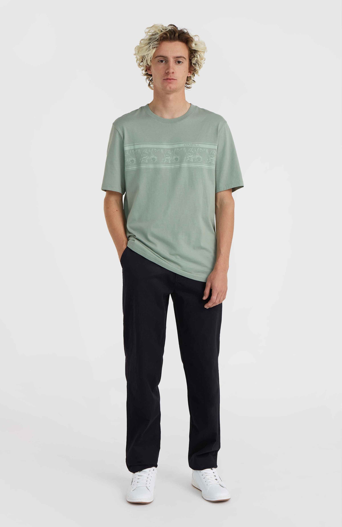 T-shirt Mix and Match Floral Graphic | Lily Pad