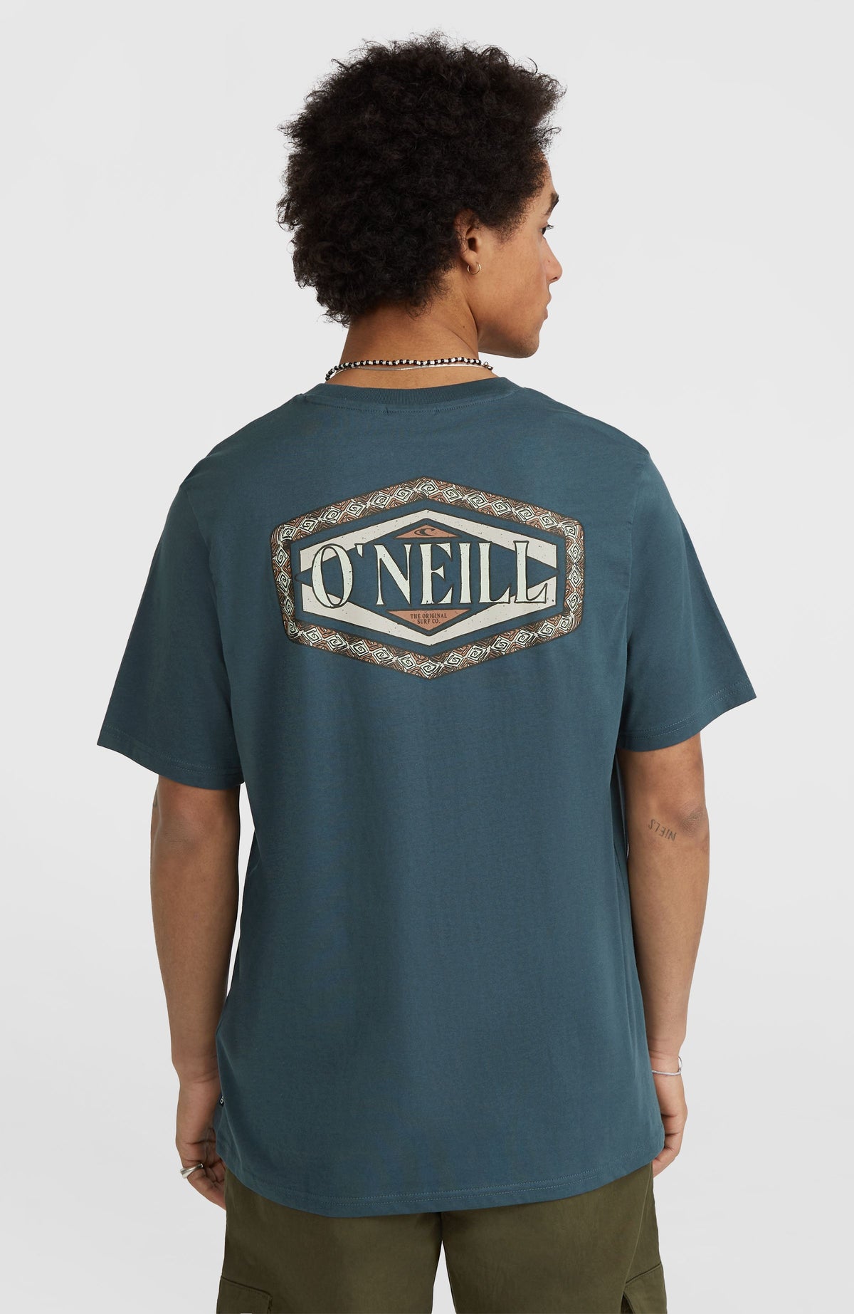 T-shirt Back Print | Alma Steel