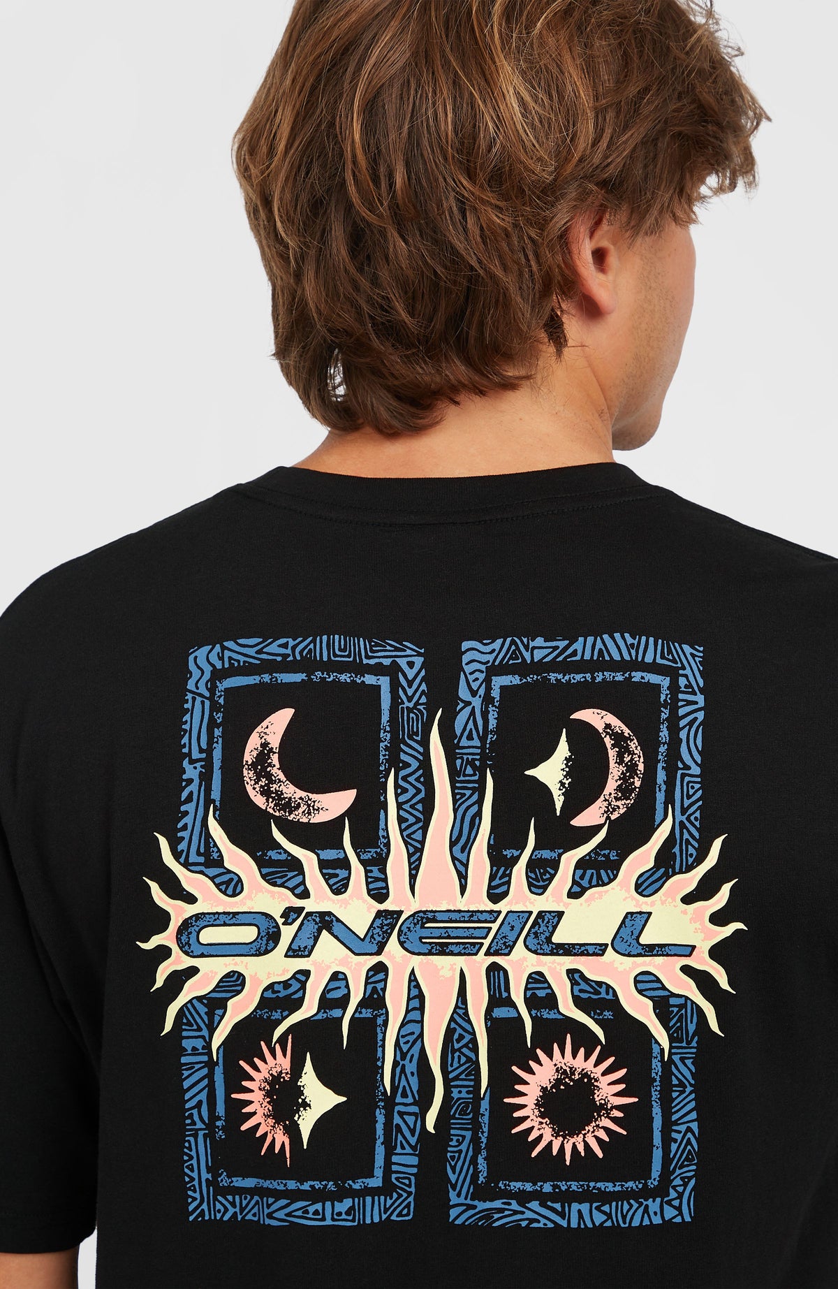 T-shirt Retro Graphic | Black Out