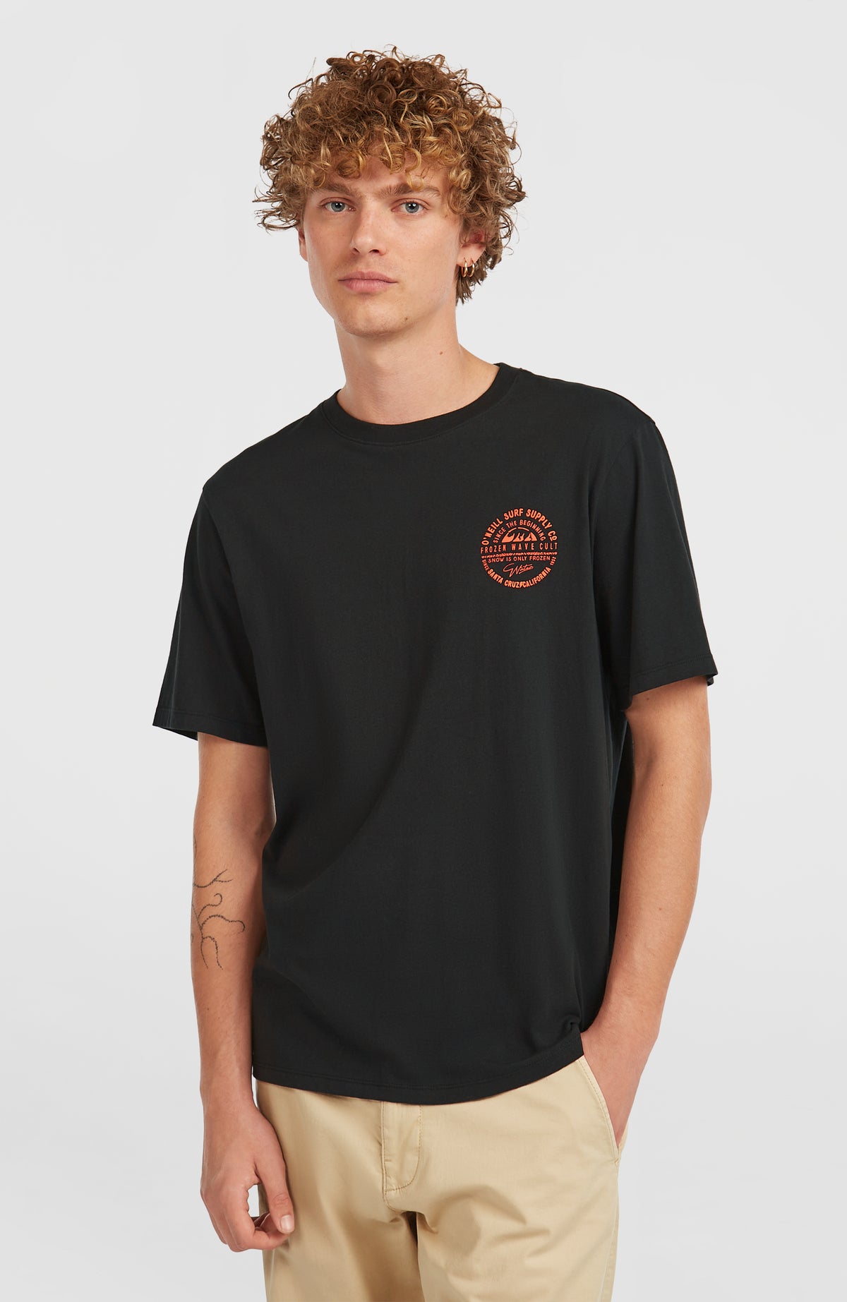 T-shirt Chest Print | Black Out