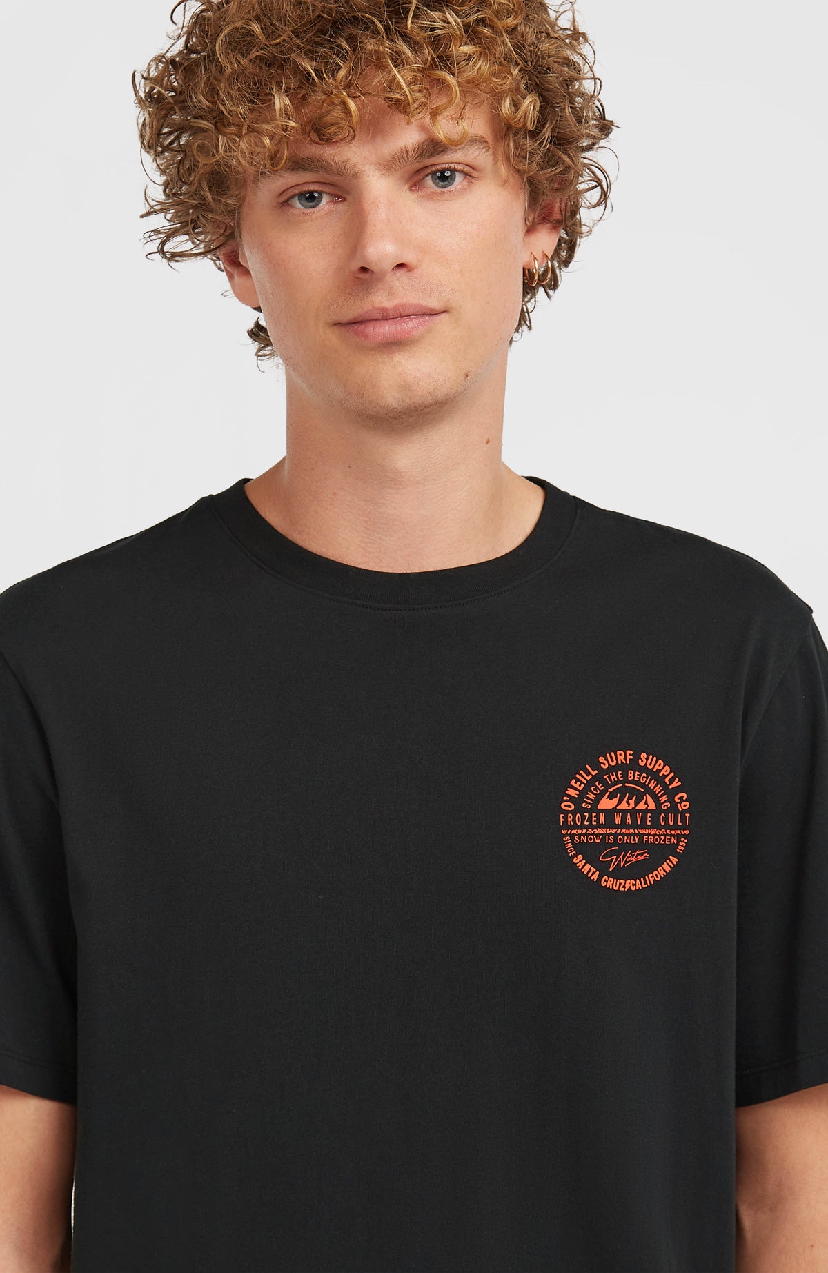 T-shirt Chest Print | Black Out