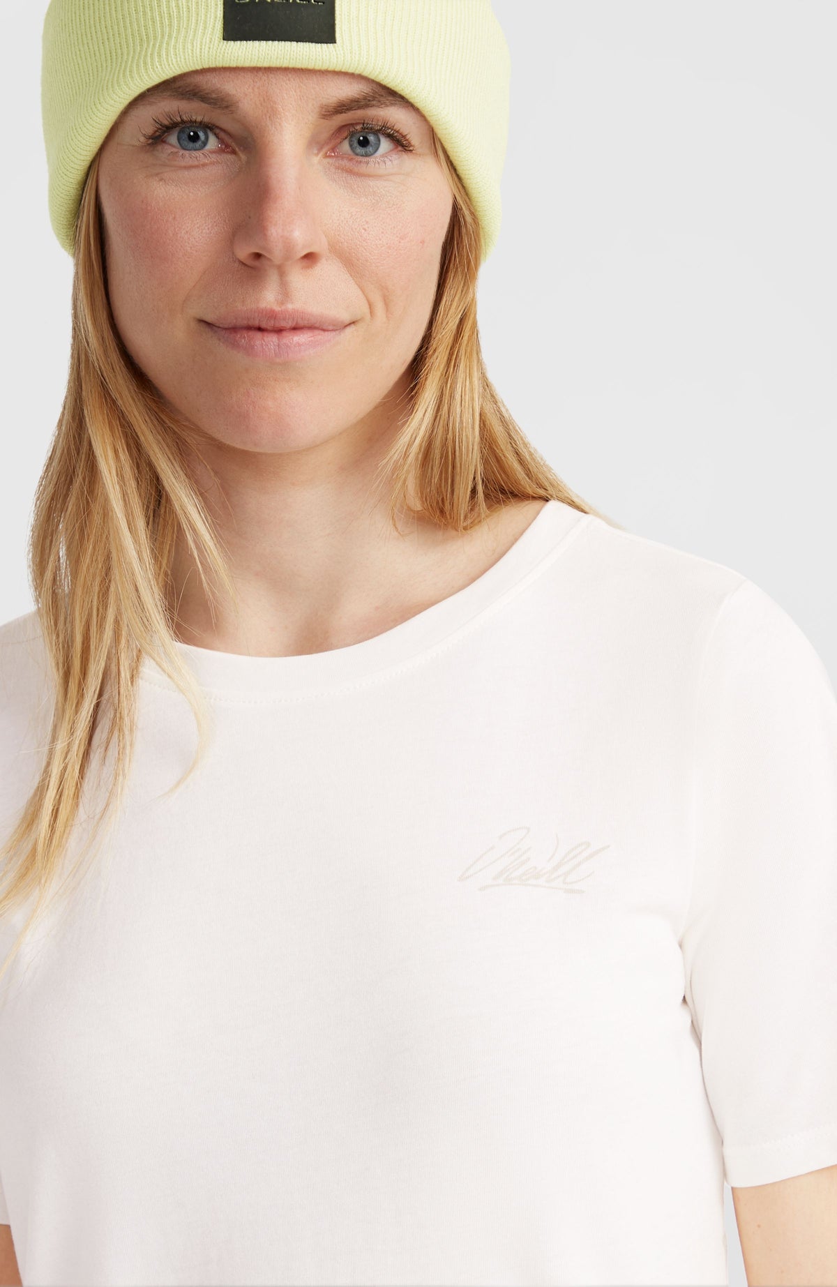 T-shirt Essentials | Snow White