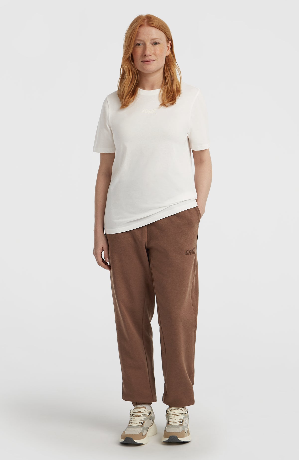Pantalon de survêtement Essentials Script | Hazel Spice