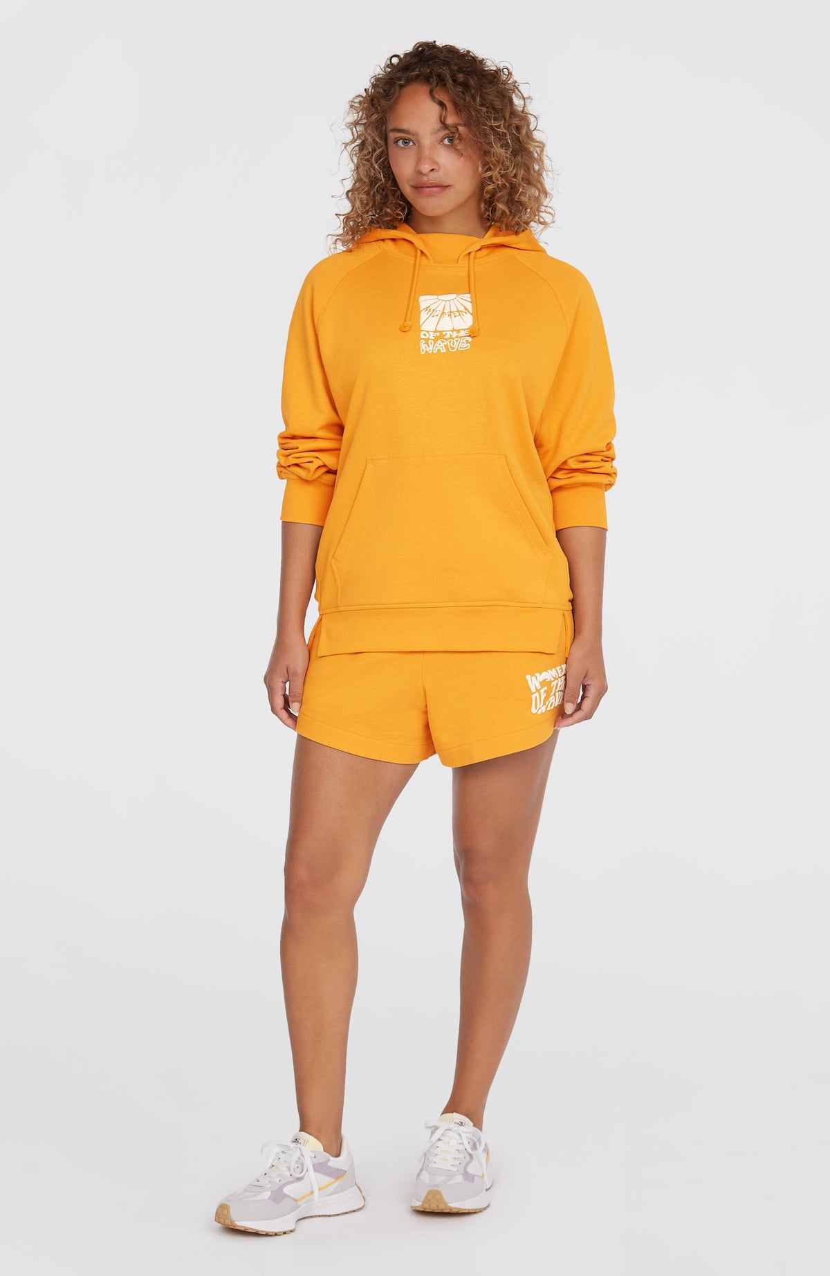 Sweat à capuche Women of the Wave | Golden Honey