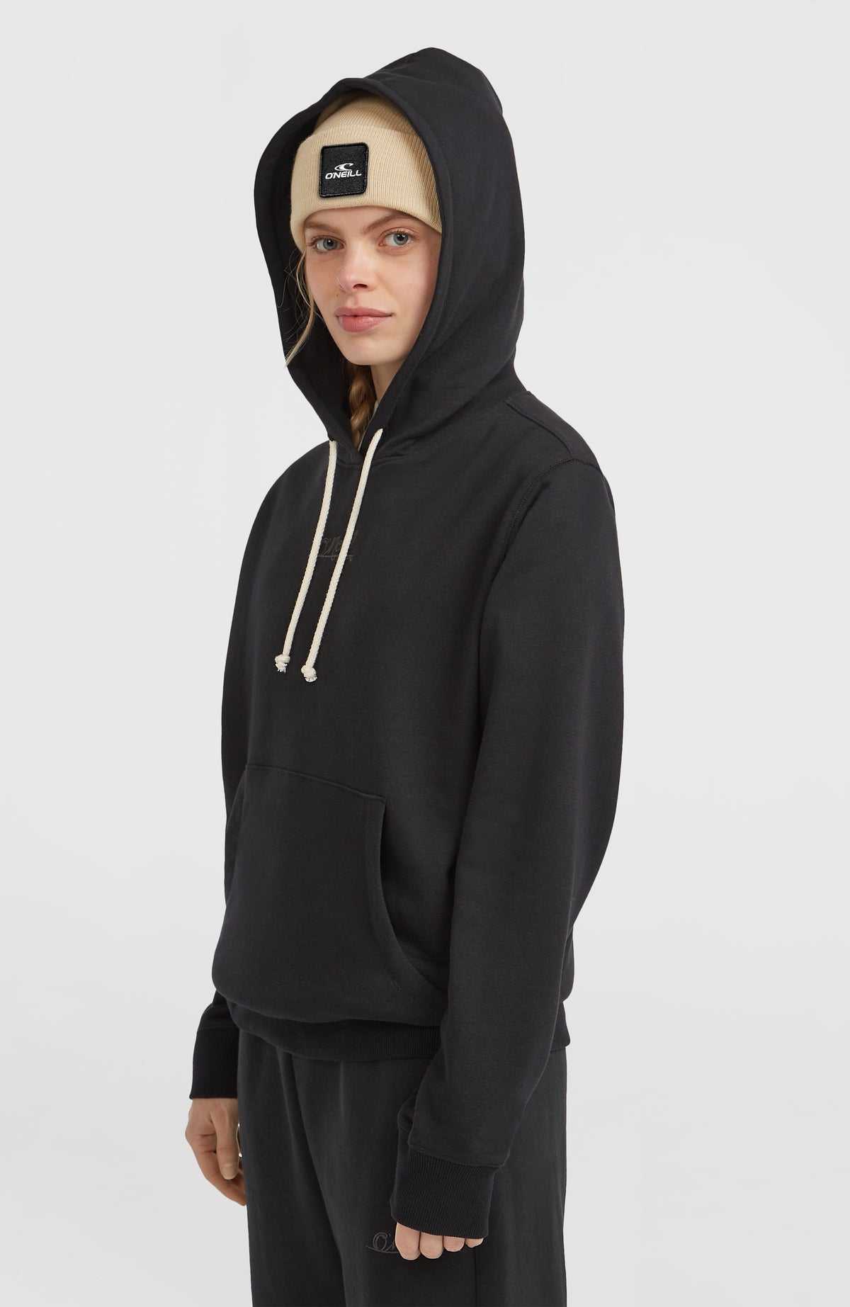 Sweat à capuche Essentials Script | Black Out