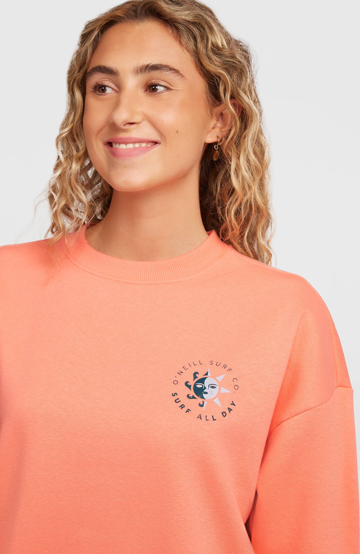Sweatshirt Summer Must-Have Crewneck | Funky Peach