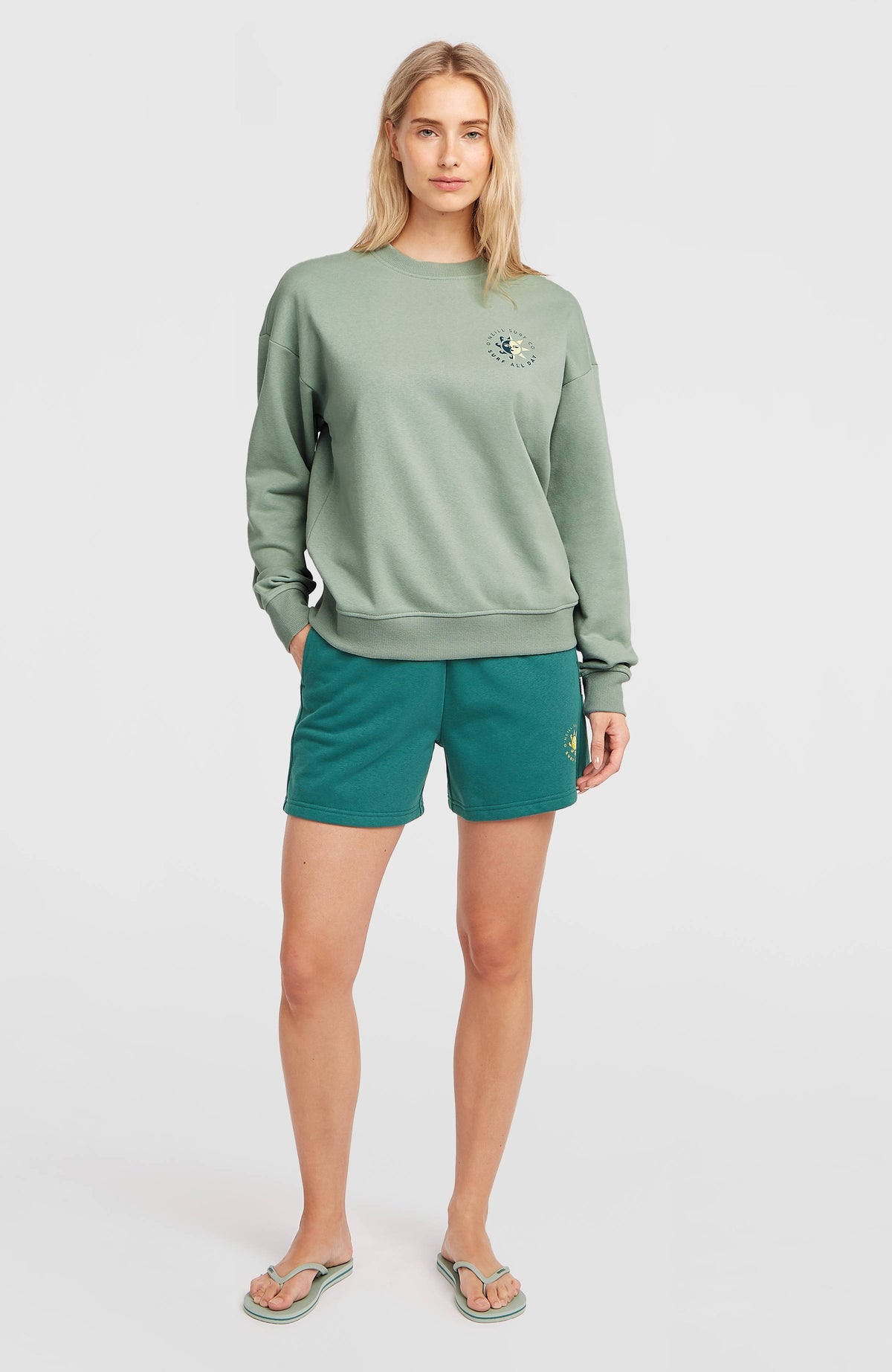 Sweatshirt Summer Must-Have Crewneck | Marble Arch