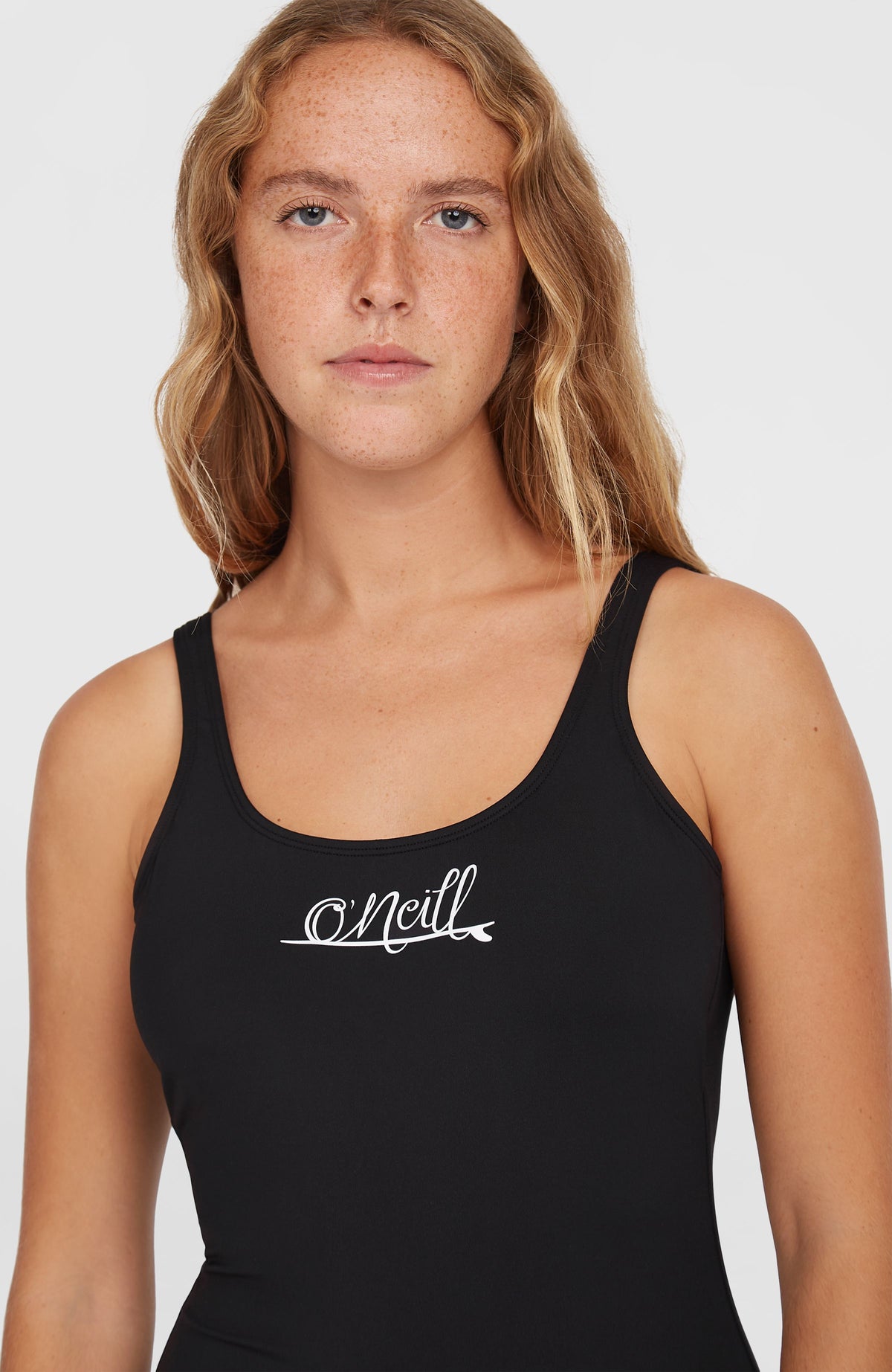 Maillot une pièce Essentials Script | Black Out