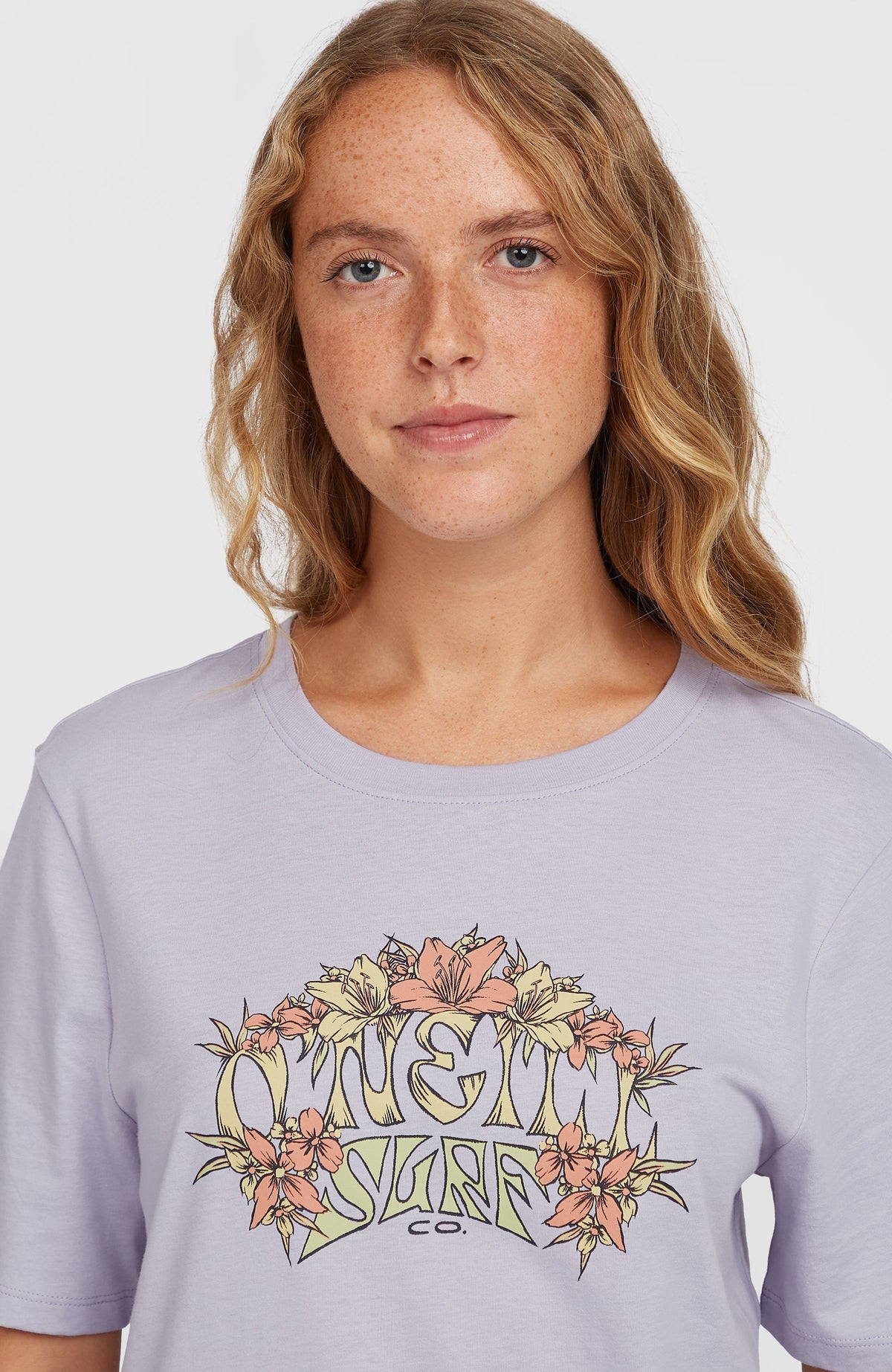 T-shirt Summer Must Haves Graphic | Purple Gleam