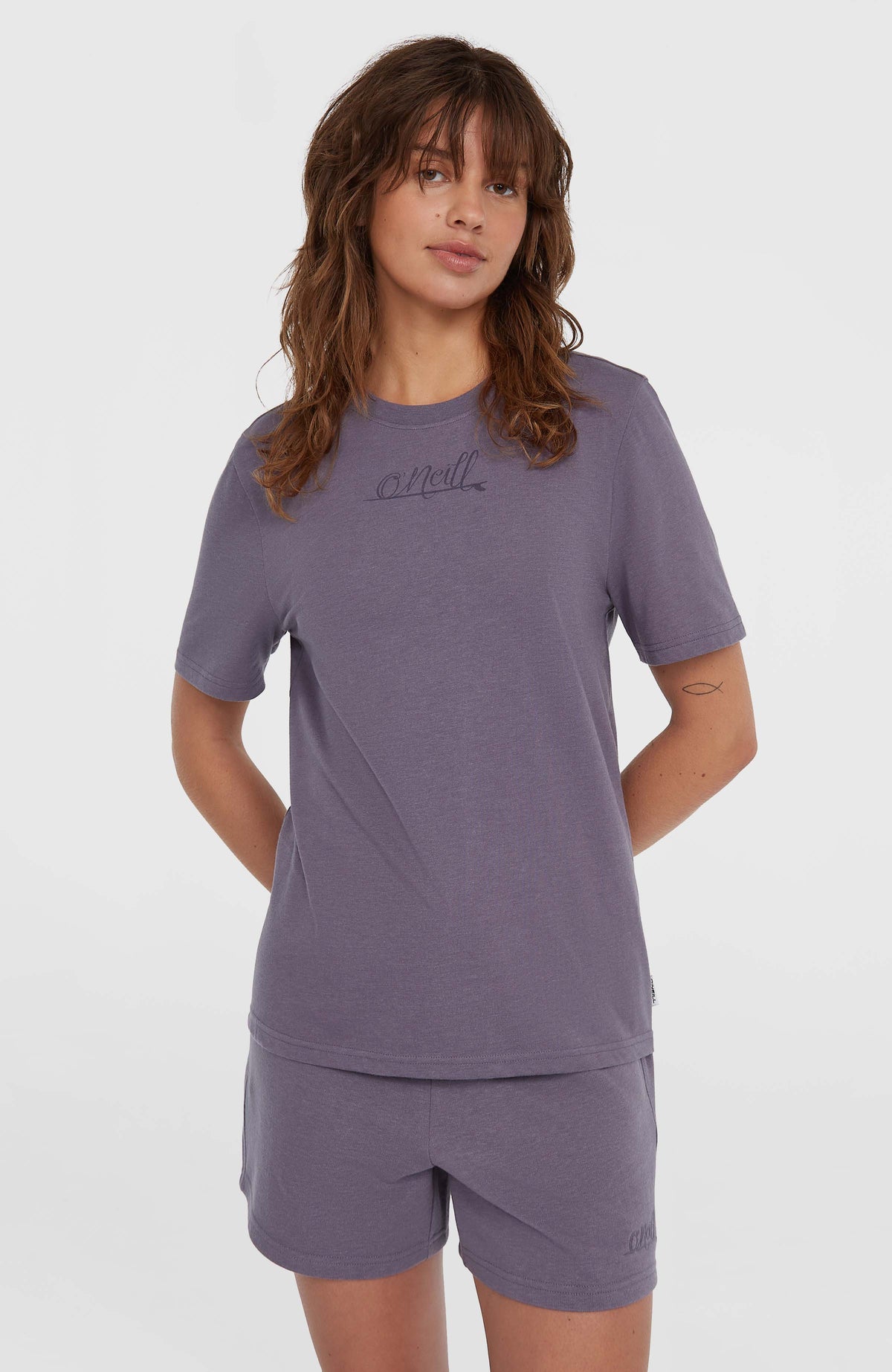 T-shirt Essentials Script | Storm
