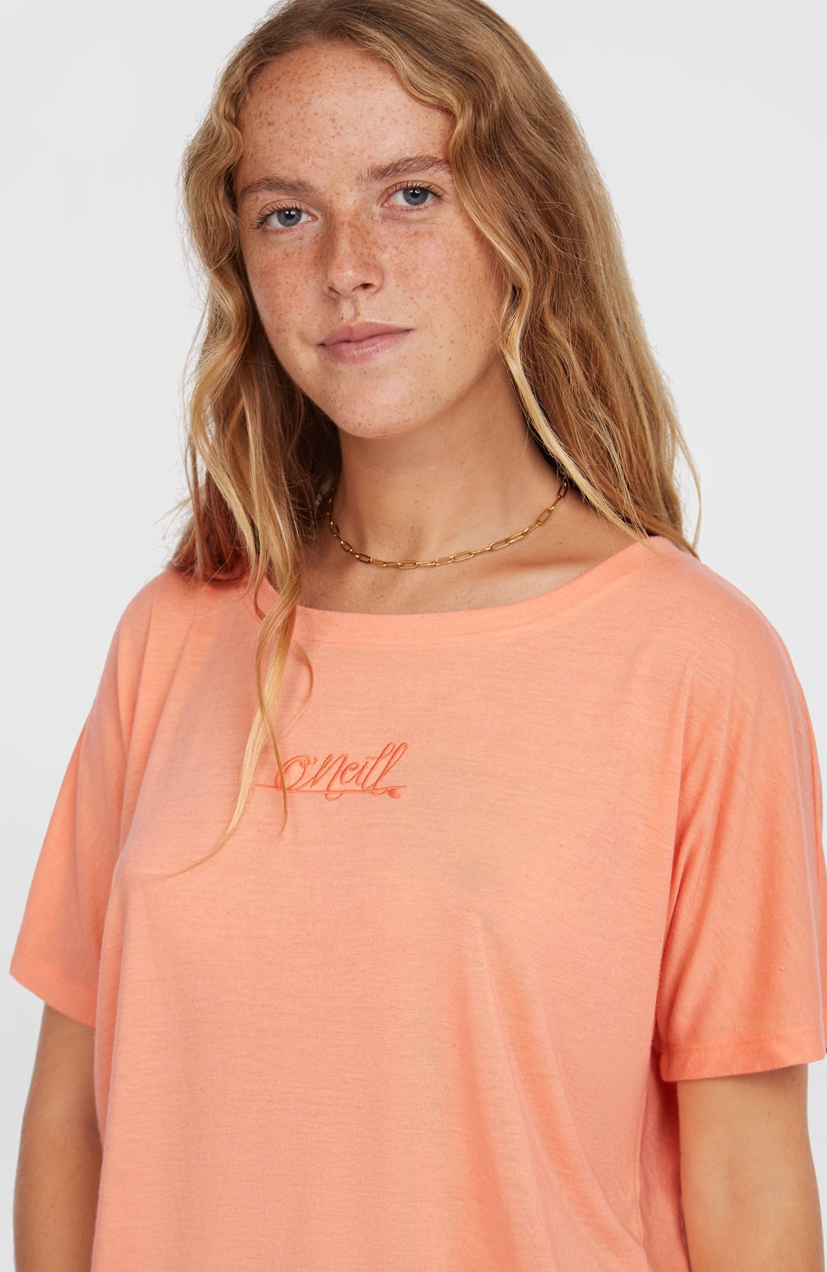 T-shirt drapé Essentials Script | Coral Pink