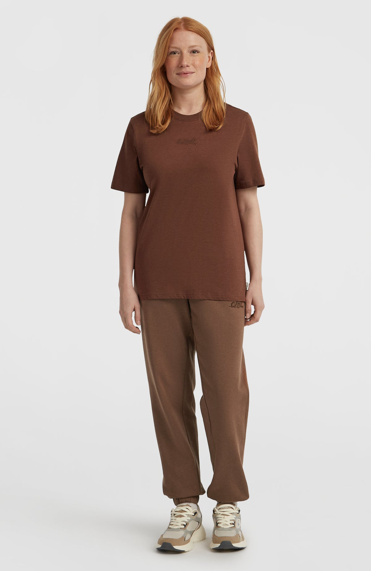T-shirt Essentials Script | Hazel Spice