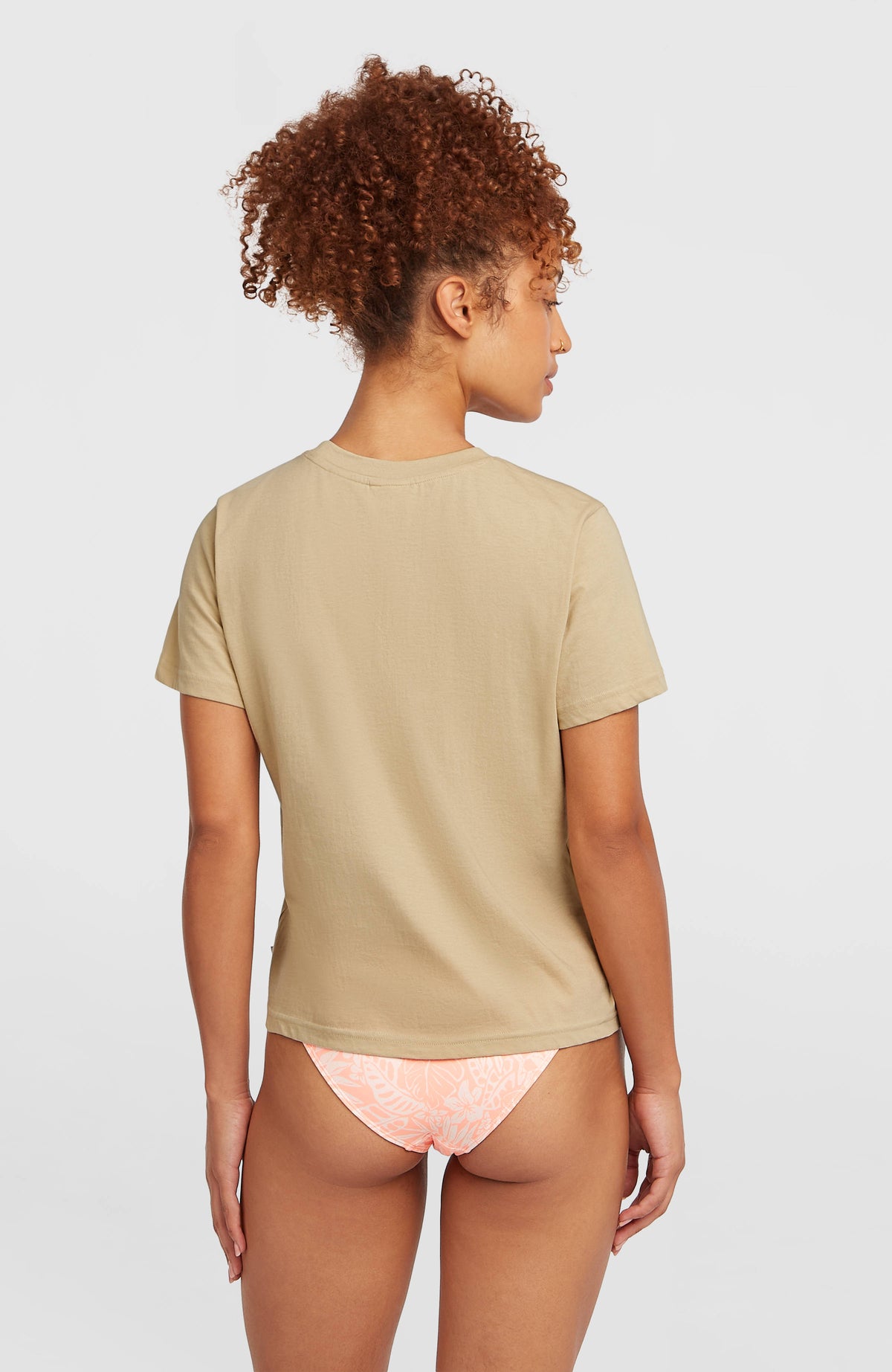 T-shirt Essentials Script | Cocoa Sand