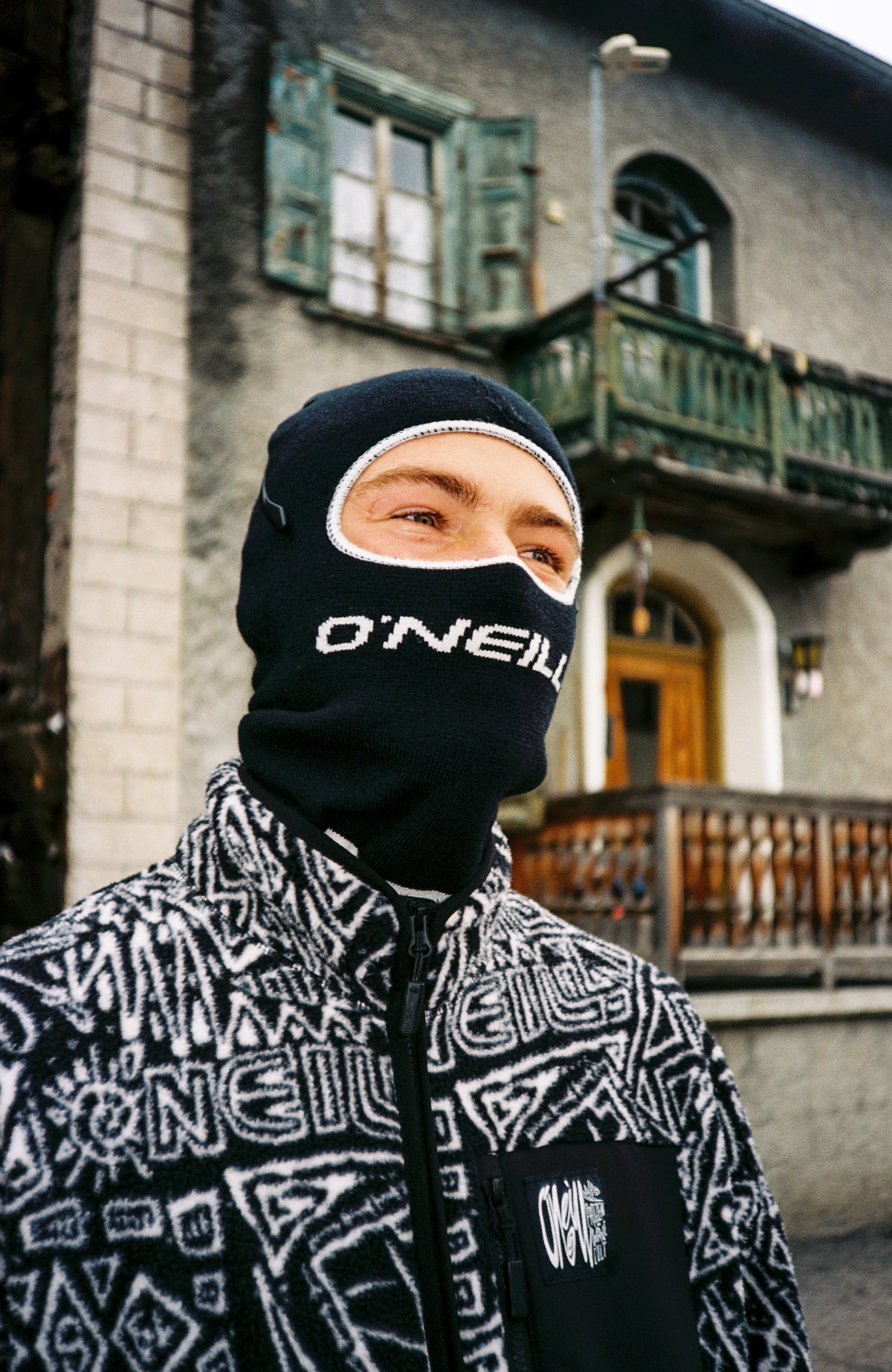 Polaire à poils longs et col demi-zip Surf Heroes | White/Black Sketcheritage