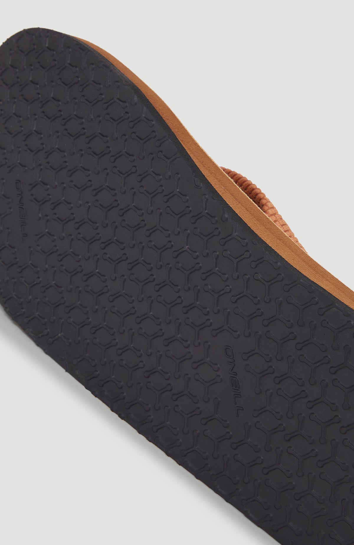 Tongs Chad | Toasted Coconut