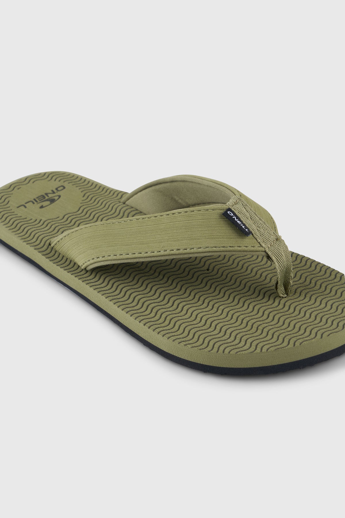 Tongs Koosh | Avery Fern