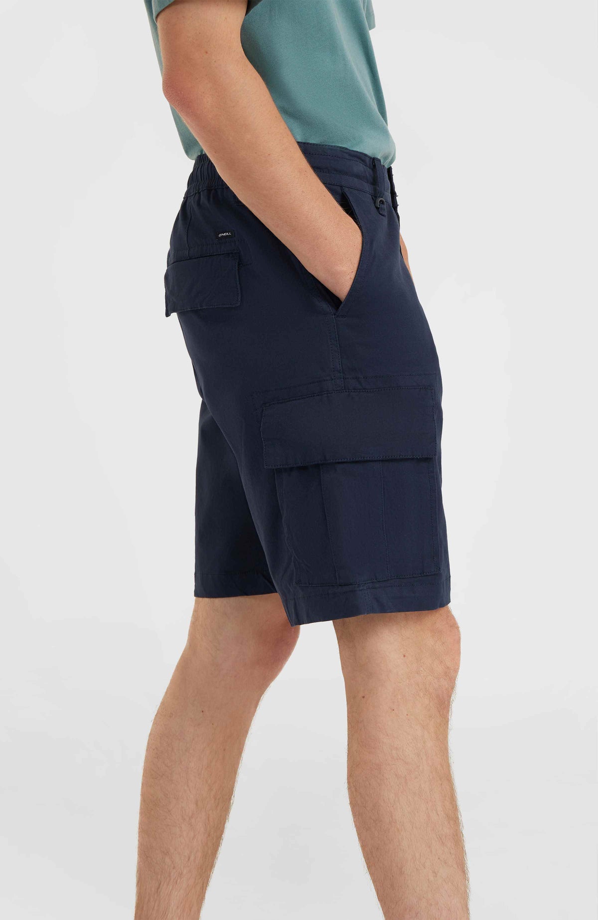 Short cargo Essentials | Outer Space