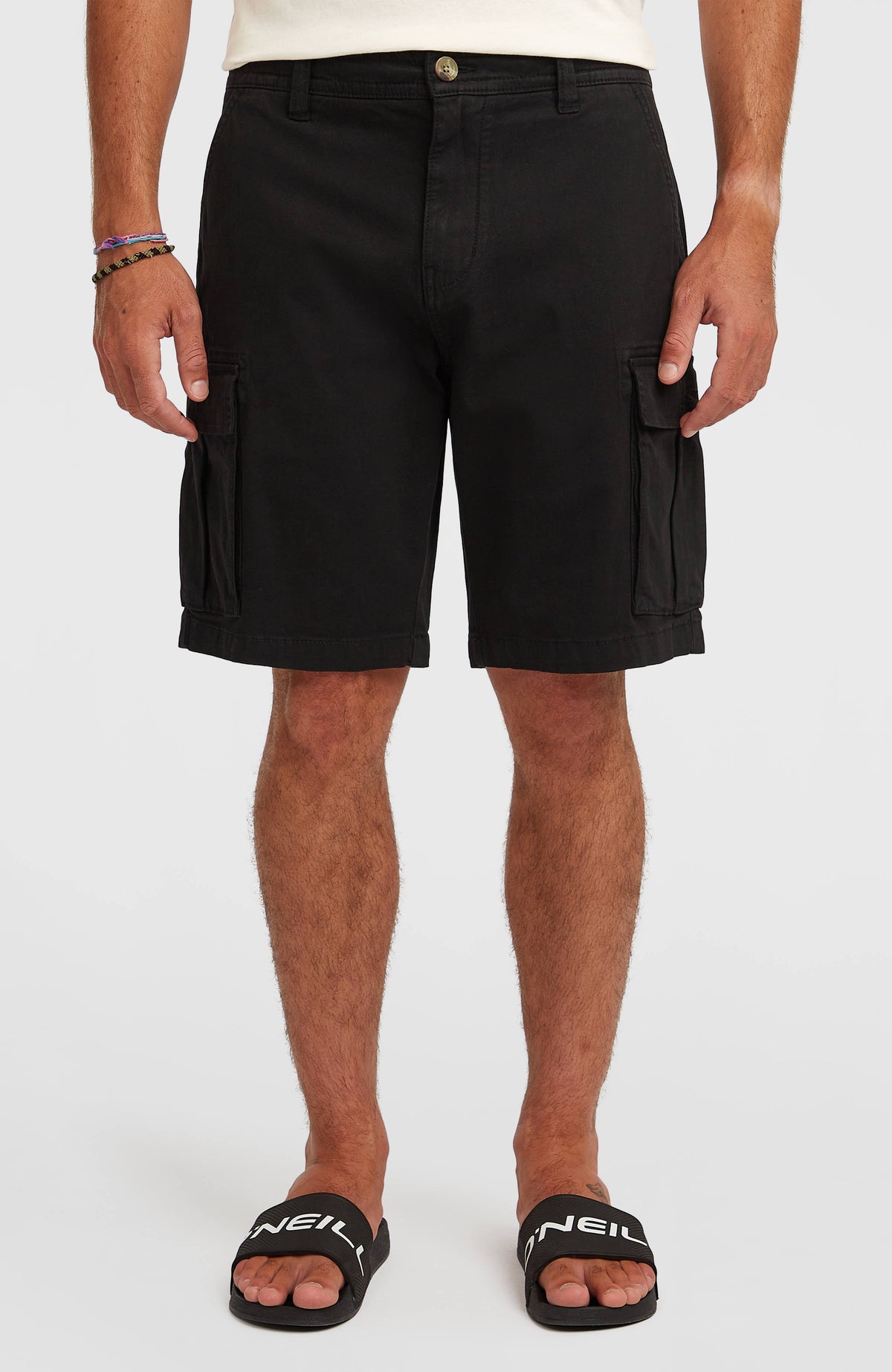 Short cargo Essentials | Black Out