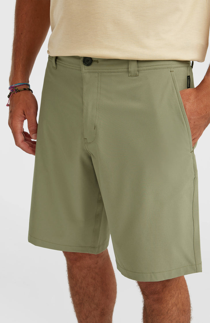 Shorts Hybrid 19" | Avery Fern