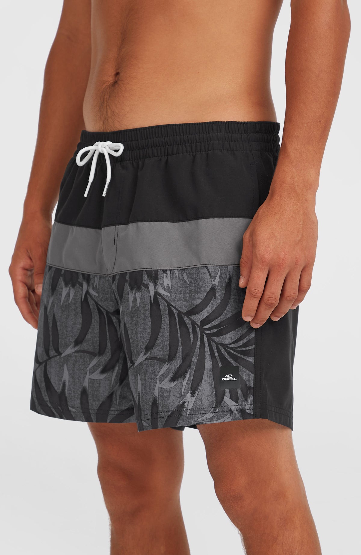 Short de bain Cali Block15'' | Black Dipped Leaves