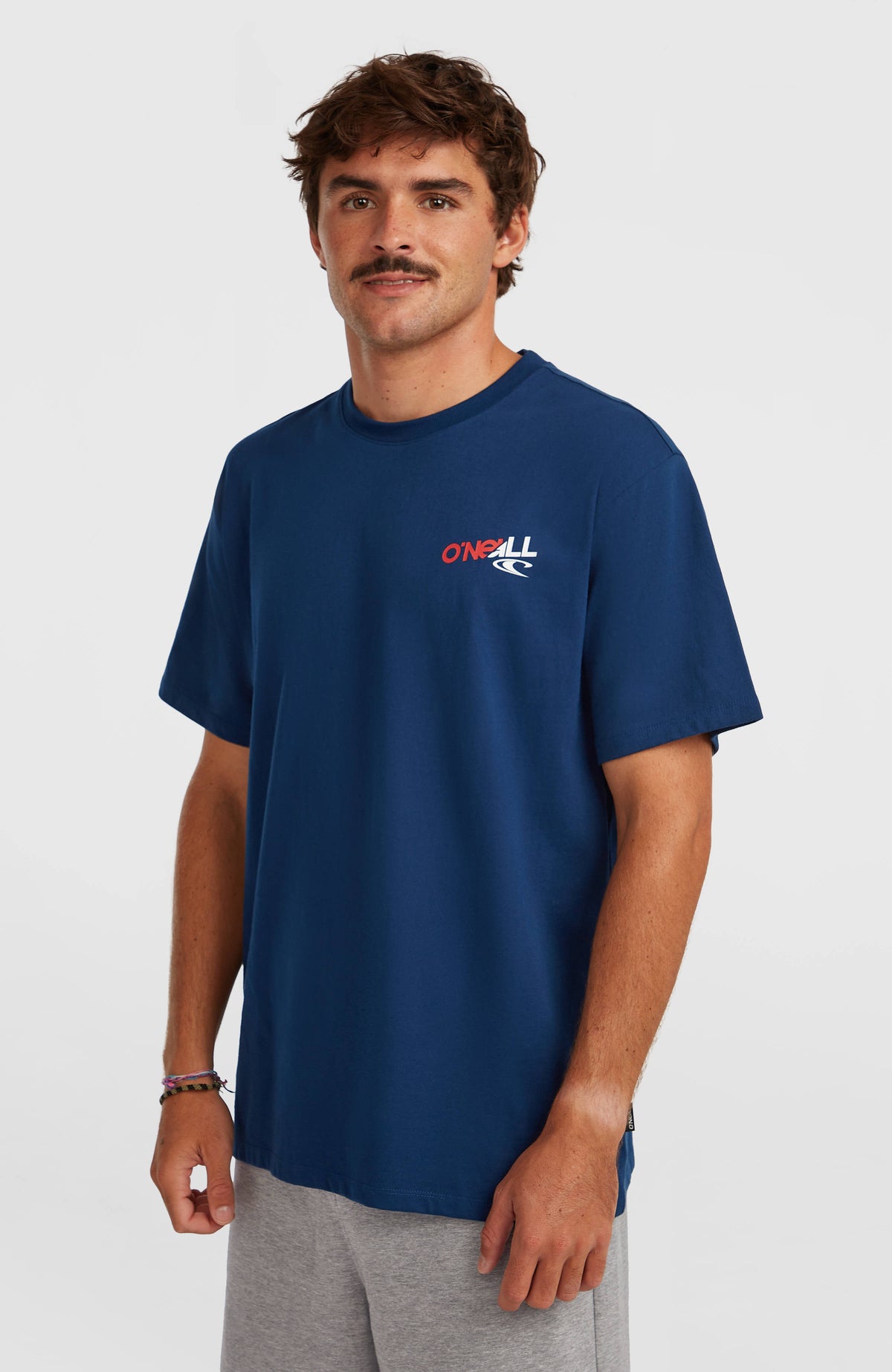 T-shirt Essentials 90s Graphic | English Evening