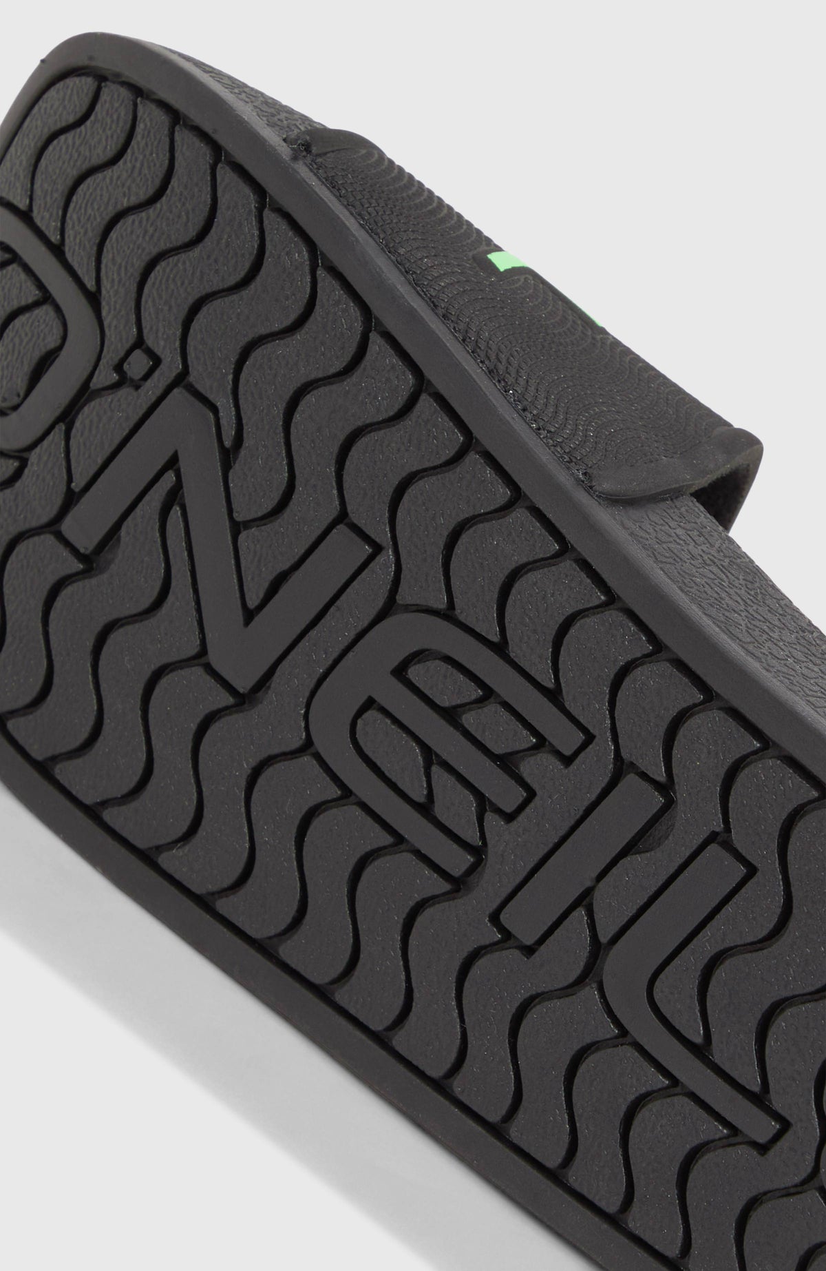 Claquettes Logo | Black Out