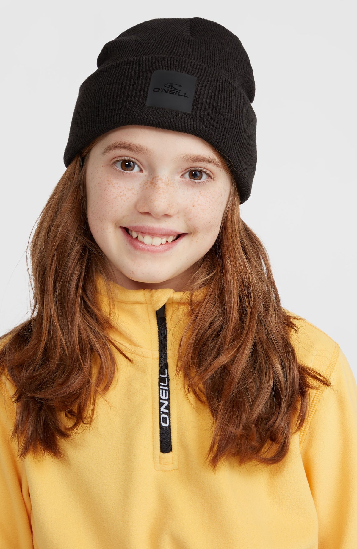 Bonnet Cube | Black Out