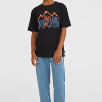 T-shirt Must-Have | Black Out