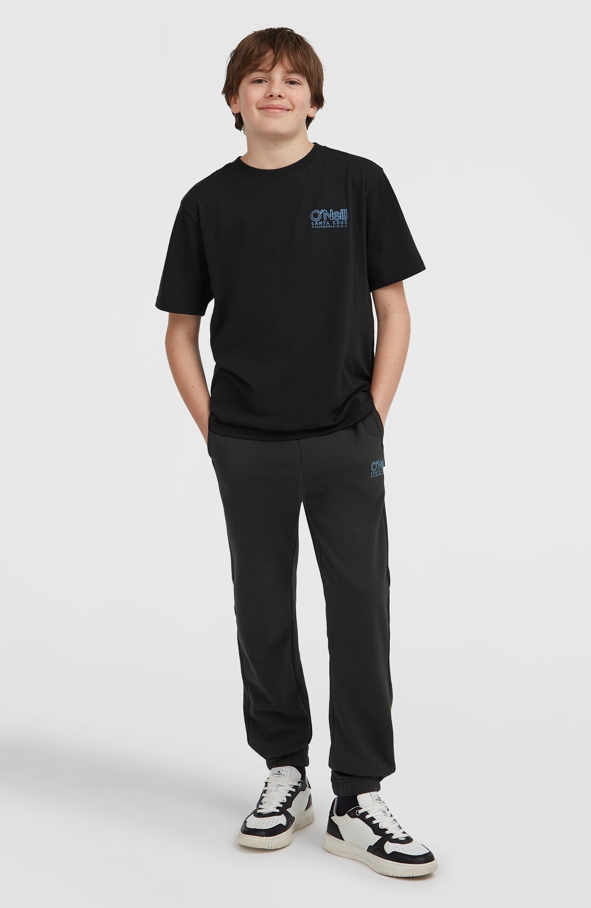 T-shirt Essentials Cali Logo | Black Out