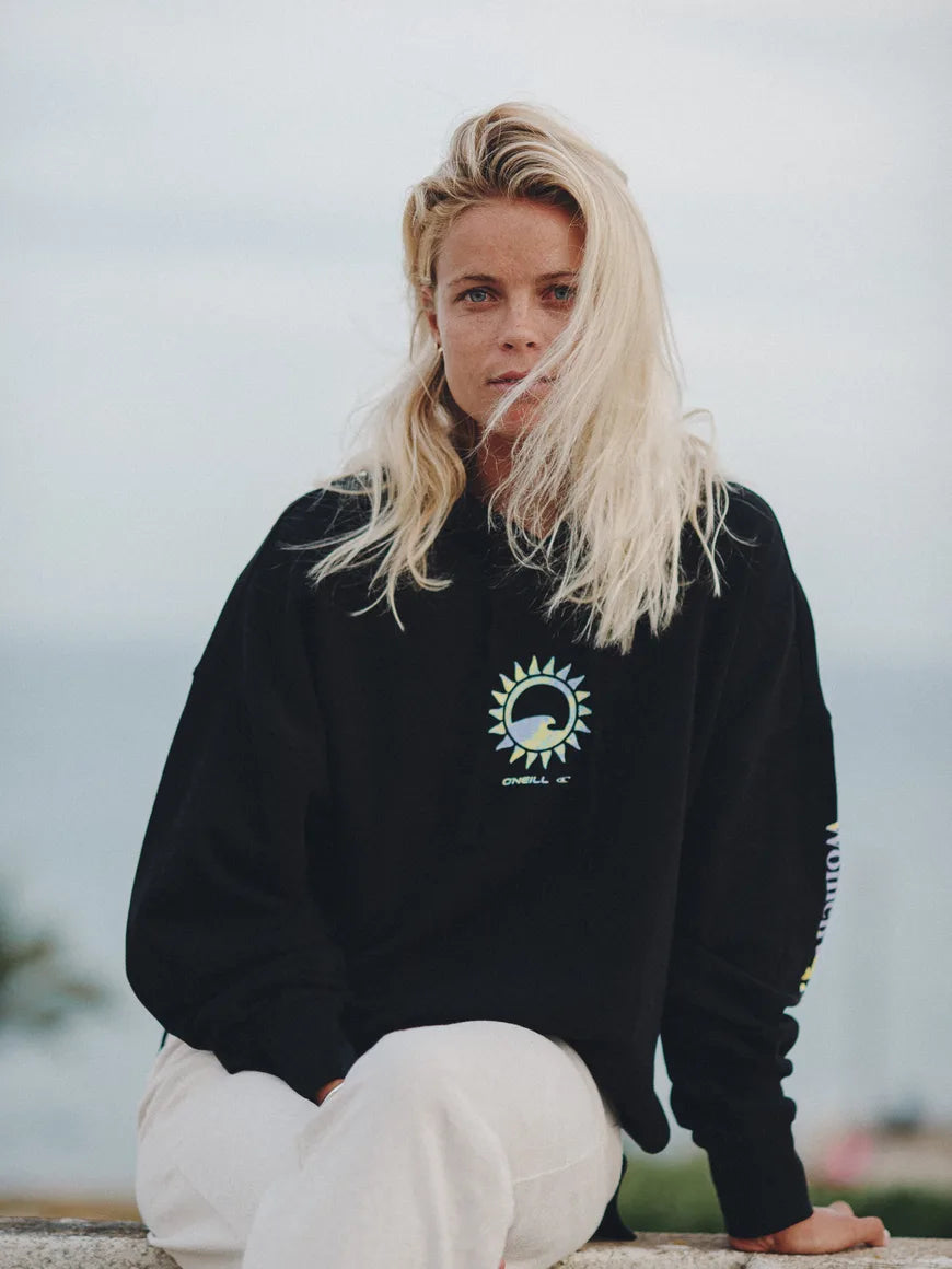Dis-noustrois choses qui te font aimer le surf.