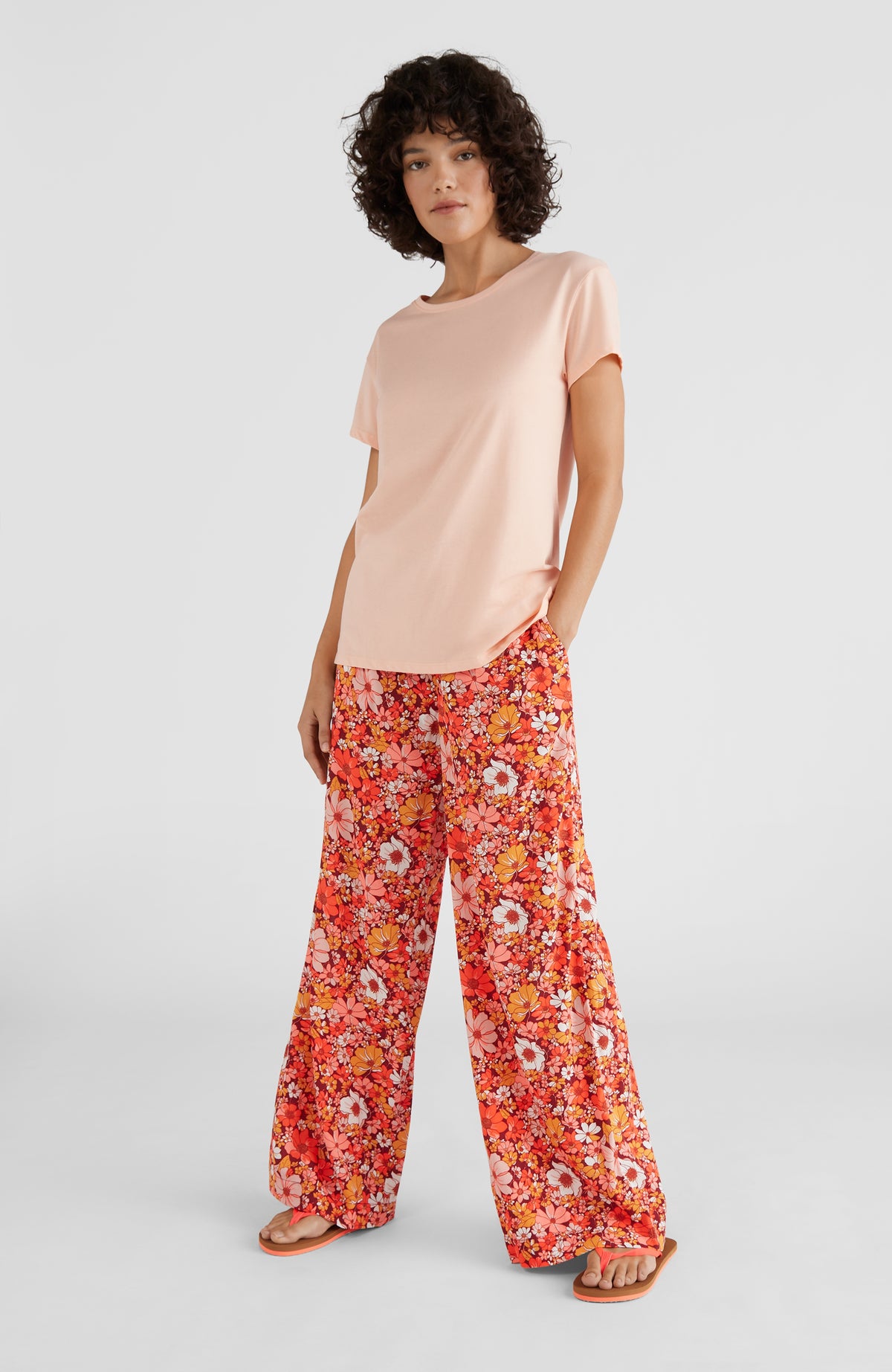 T-shirt Essentials | Tropical Peach