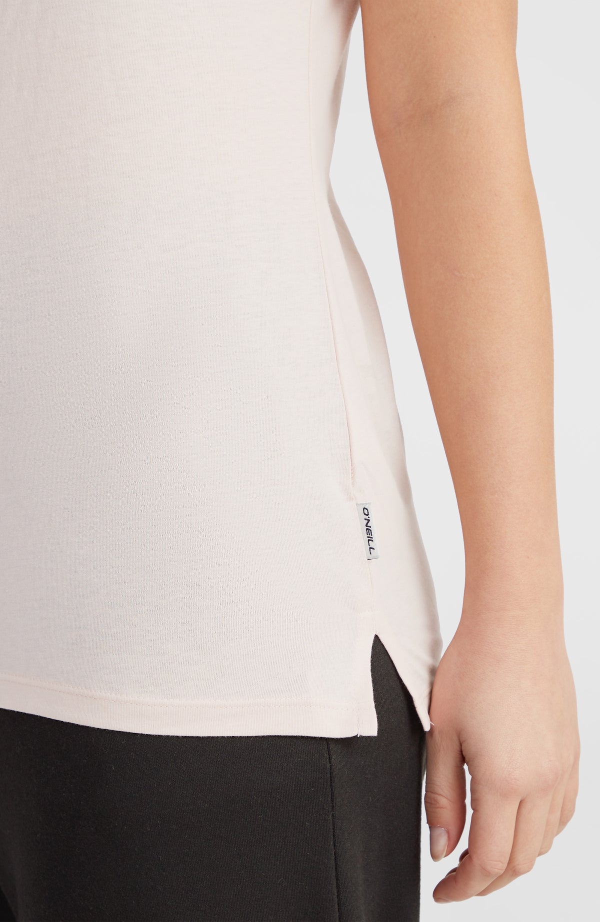 T-shirt Essentials | Peach Whip