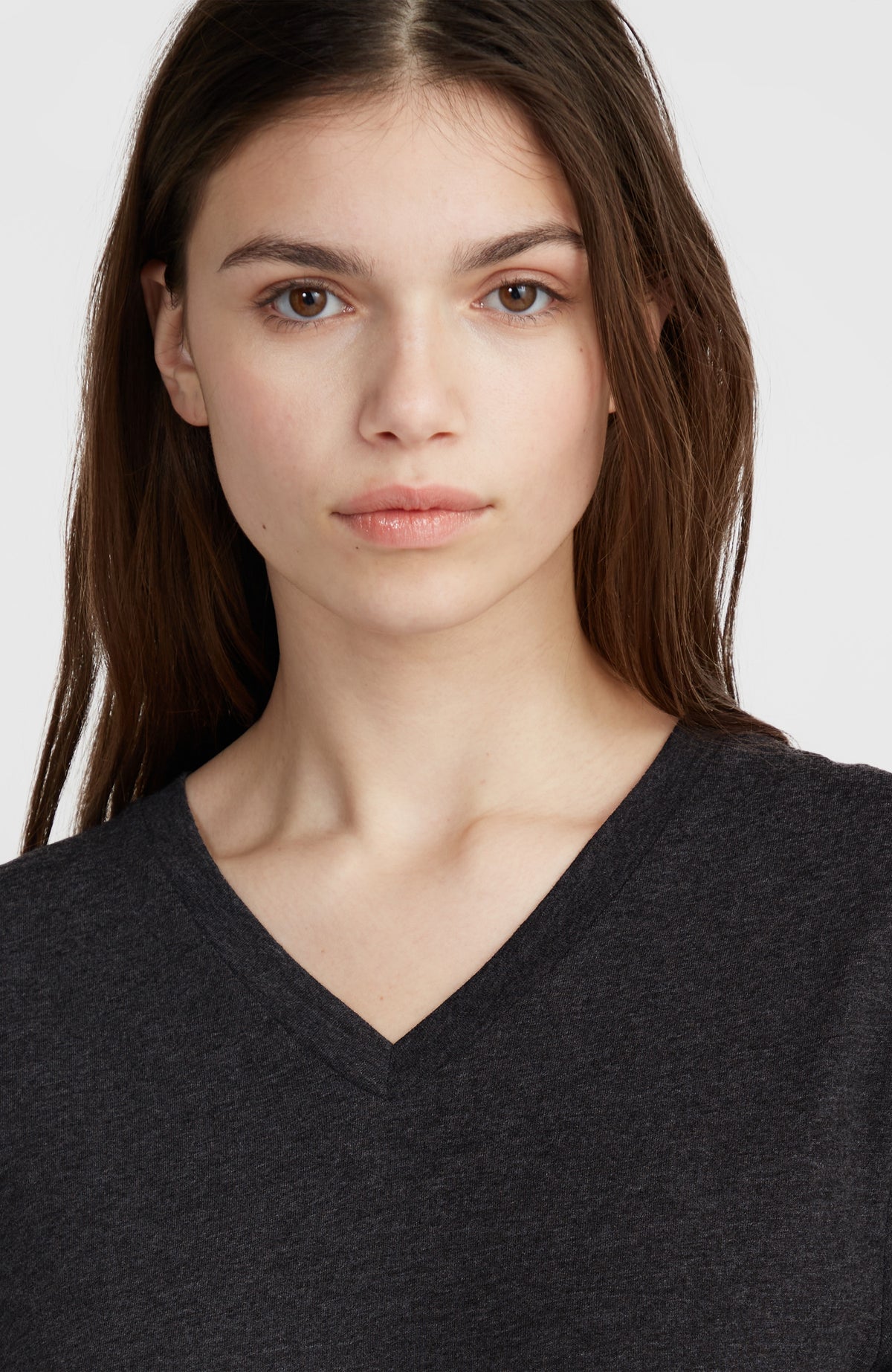 T-shirt Essentials à col V | Black Out